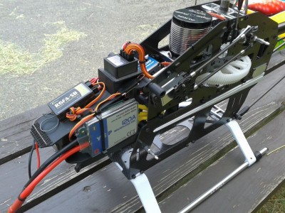 T-Rex 700E V2 FBL.jpg